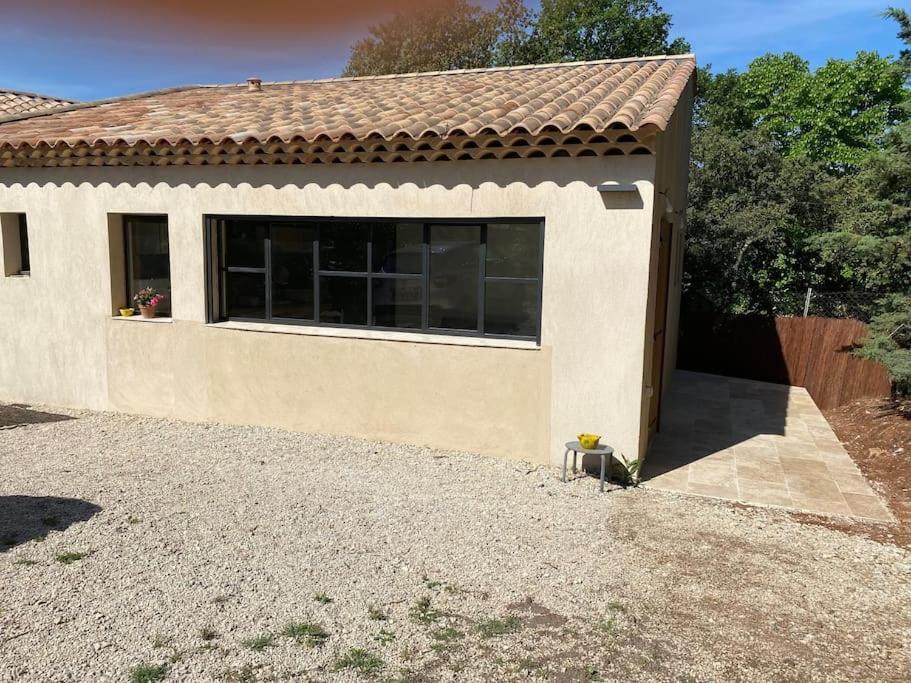 Maison Dans La Pinede Rognes Buitenkant foto